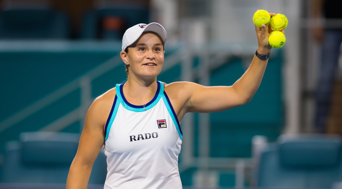 Ashleigh Barty world number one on female tennis